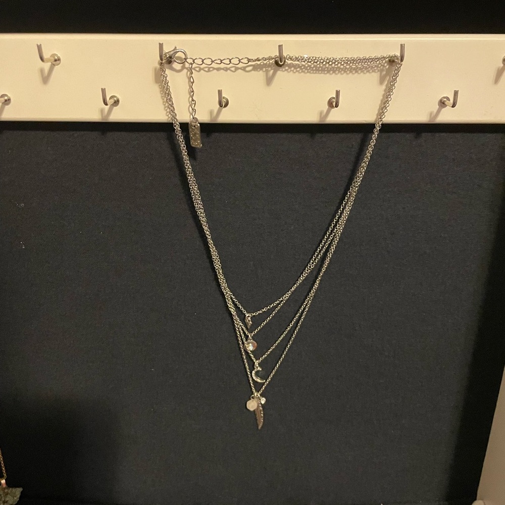 Layered silver necklace - Picture 3 of 3